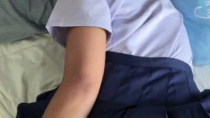 18 years old Thai amateur getting fucked by French tourist